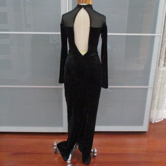 Lulus Plunging Neckline Long Sleeve Velvet Maxi Dress / Gown - Picture 4 of 6